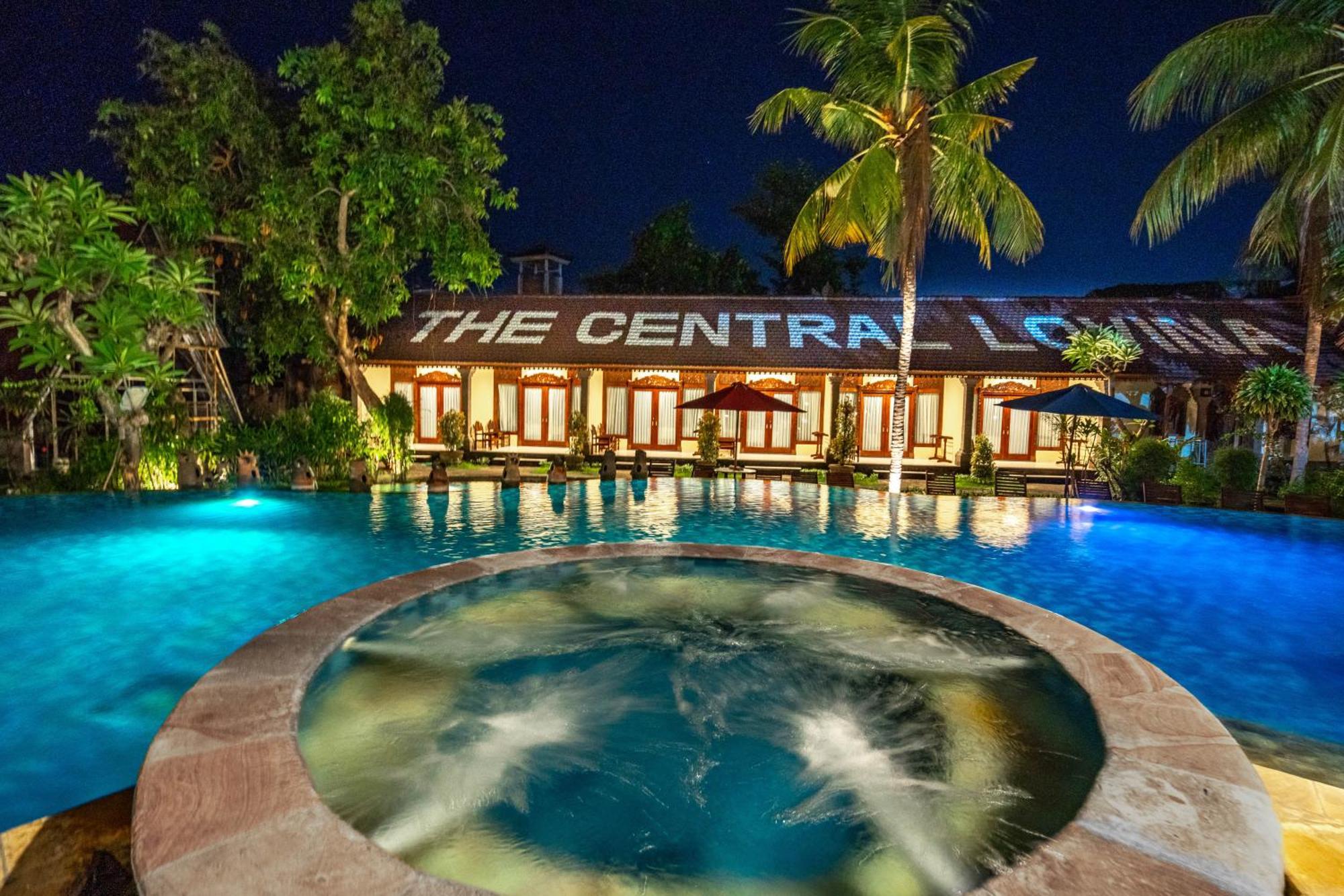 The Central Lovina Hotel & Restaurant 외부 사진
